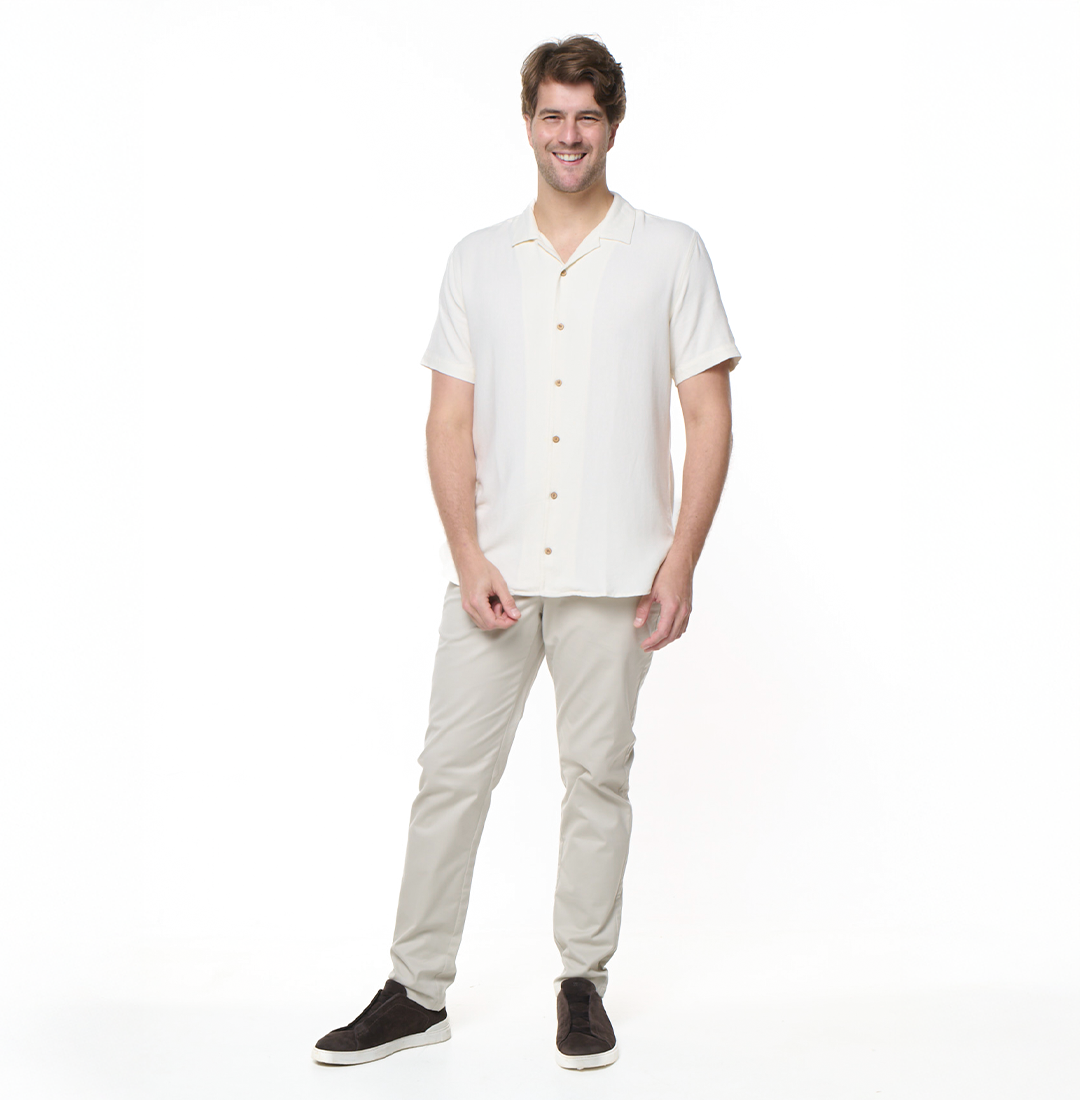 Camisa Resort