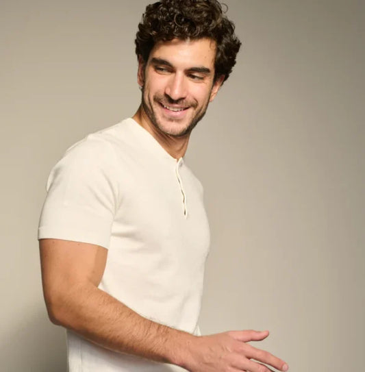 Camisas Masculinas Moda Praia: Tendências para o Verão 2025